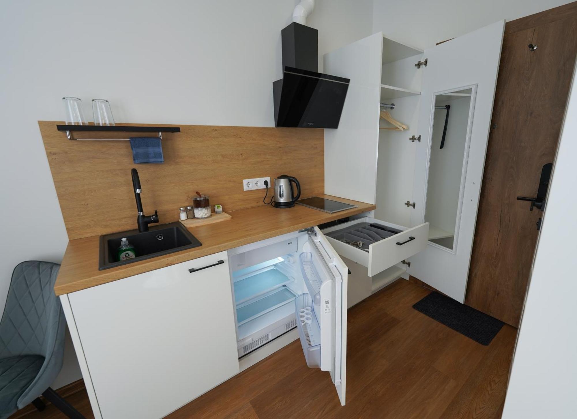 Amber Light Self-Check-In Apartments Kaunas Exterior photo